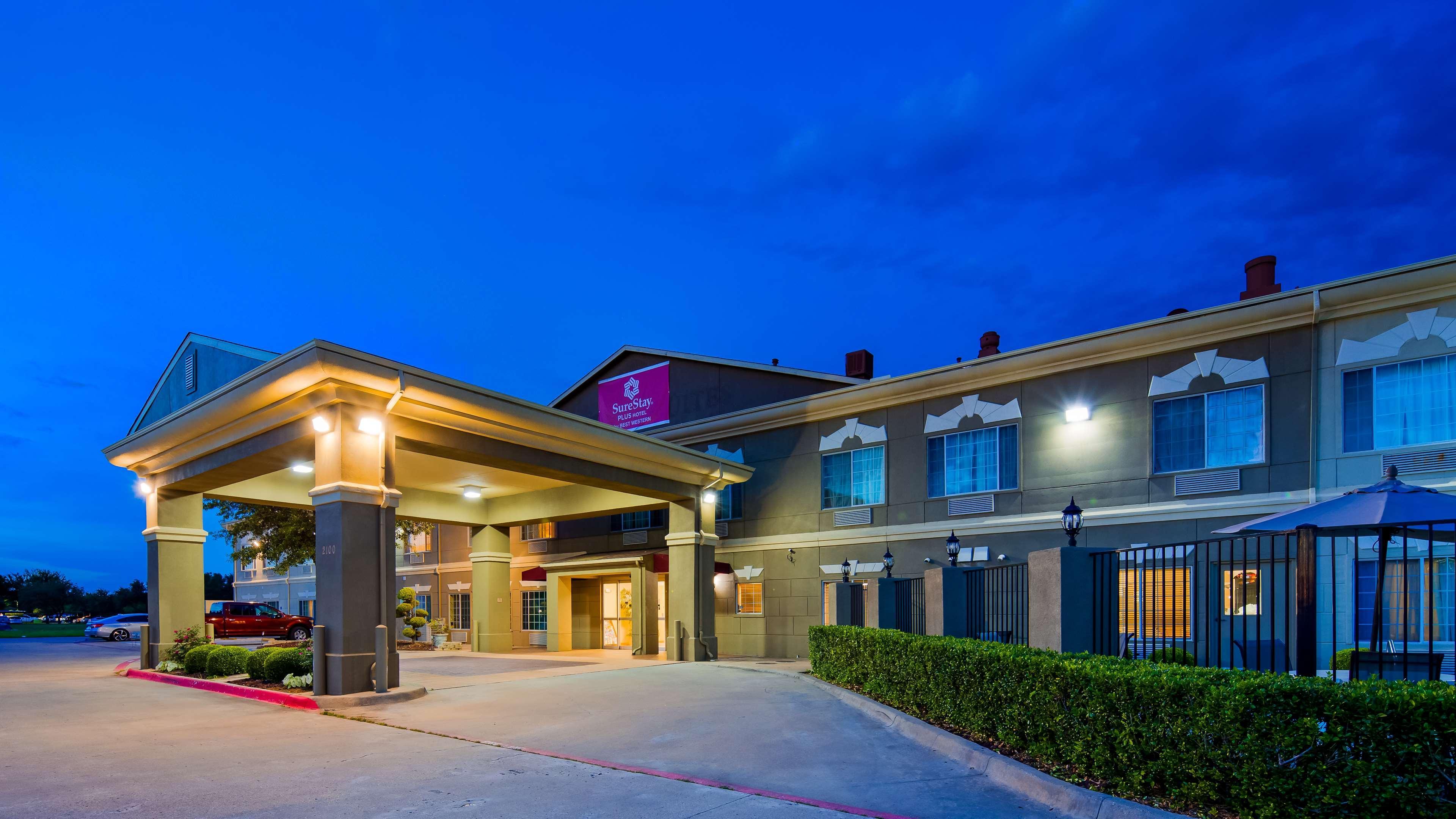 Surestay Plus Hotel By Best Western Mesquite Exterior photo
