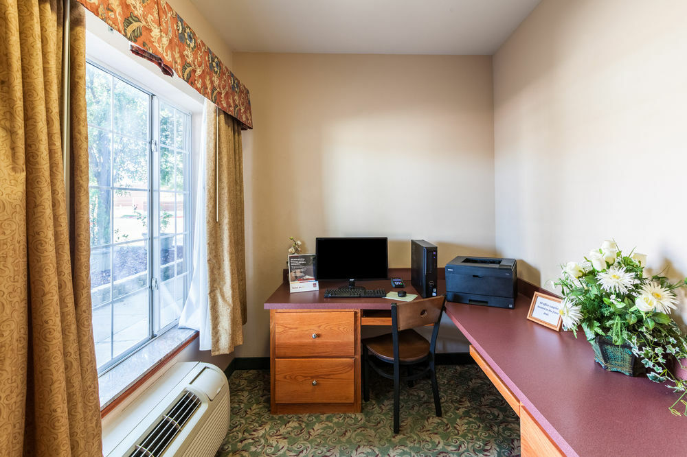 Surestay Plus Hotel By Best Western Mesquite Exterior photo